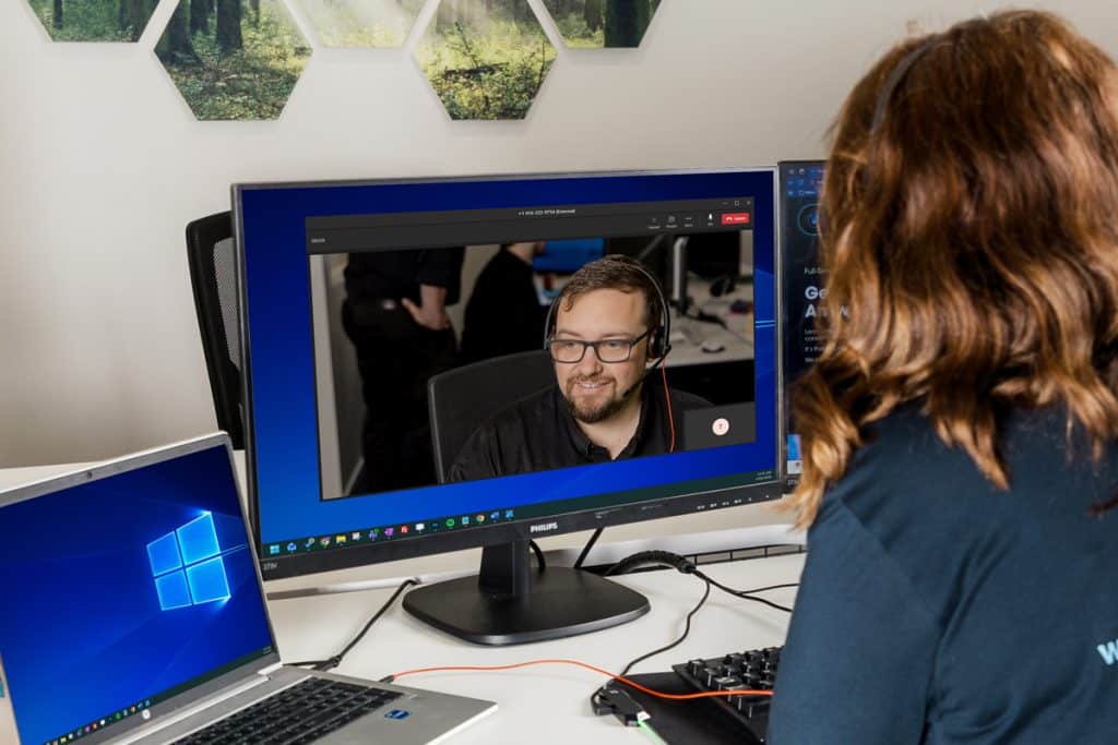 IT Leaders team collaborating in a Microsoft Teams video conference